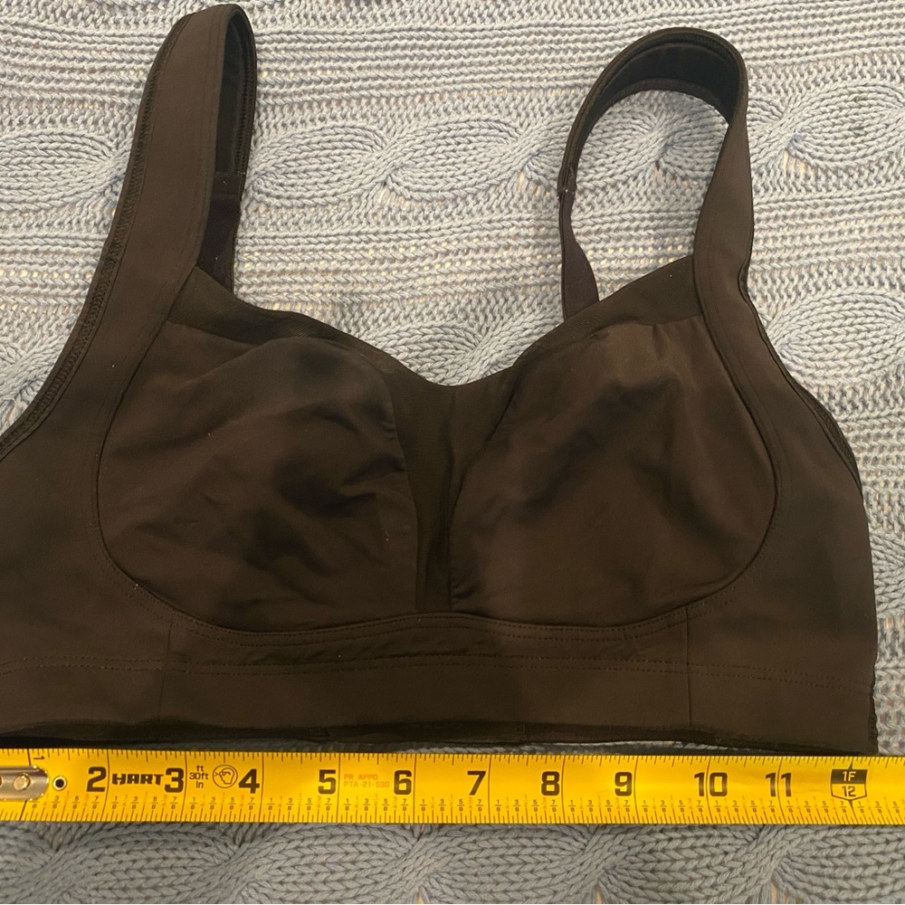 Lululemon athletic running bra size 32D